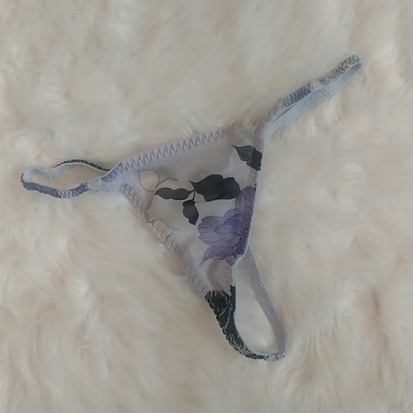 Floral design intimate wear - Picture 4 of 4